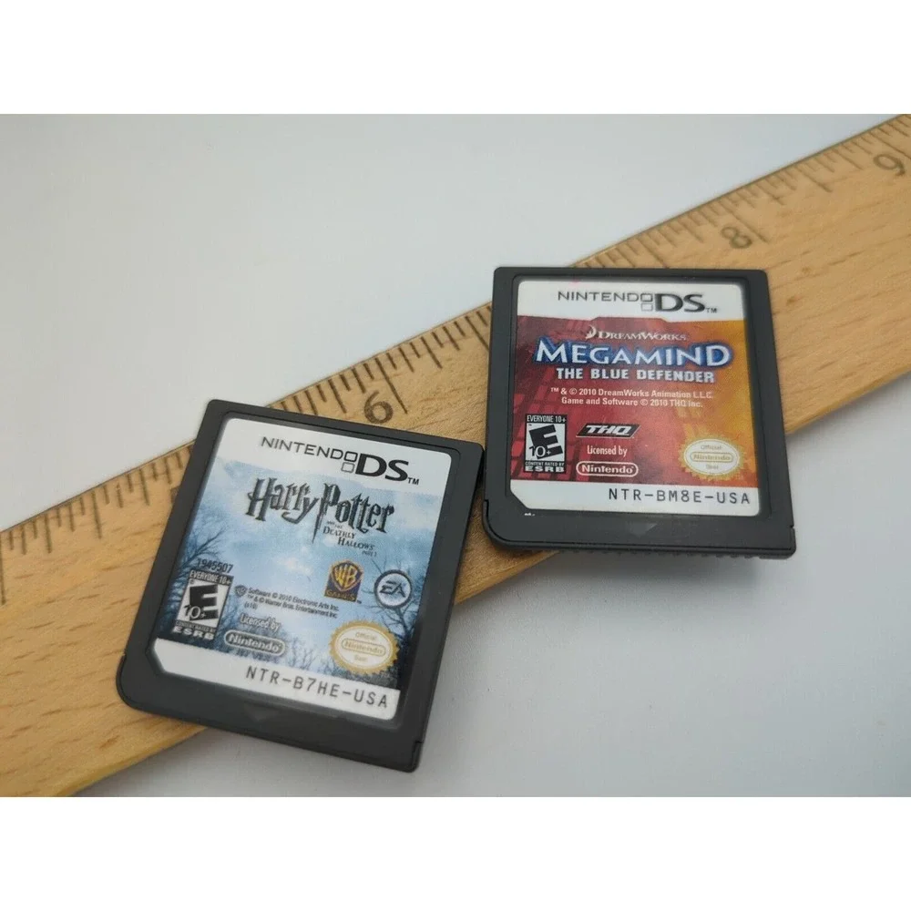 Harry Potter Deathly Hallows MEGAMIND Blue‎ Defender for Nintendo DS Lot of 2